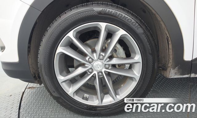 Hyundai Santafe 2017 — photo 5