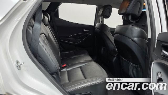 Hyundai Santafe 2017 — photo 17
