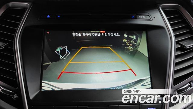 Hyundai Santafe 2017 — photo 20