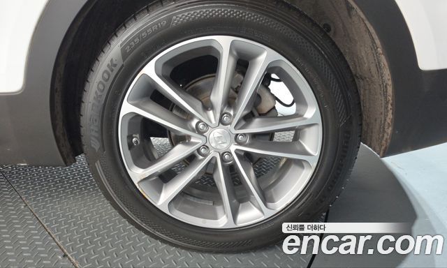 Hyundai Santafe 2017 — photo 7