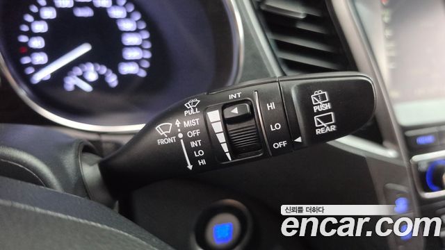 Hyundai Santafe 2017 — photo 27