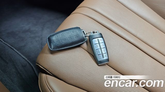 Genesis G80 2021 — photo 21