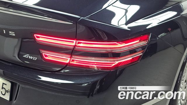 Genesis G80 2021 — photo 9