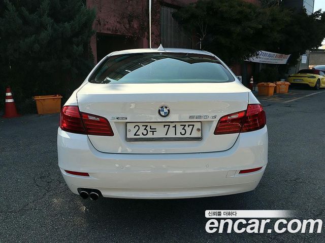 BMW 5-Series 2014 — photo 4