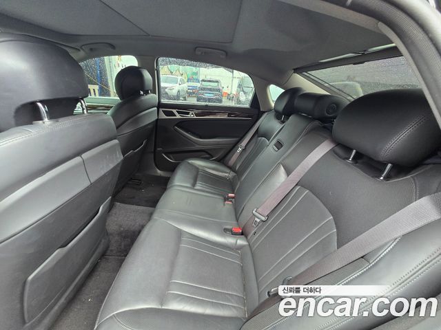 Hyundai Genesis 2016 — photo 6
