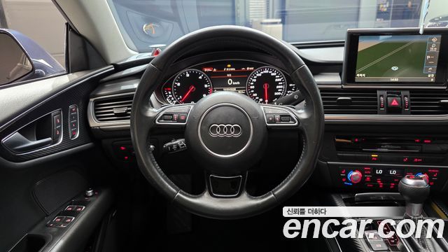 Audi A7 2015 — photo 13