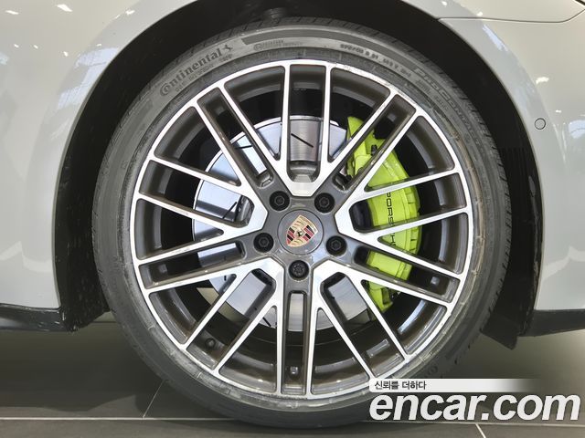 Porsche Panamera 2025 — photo 5