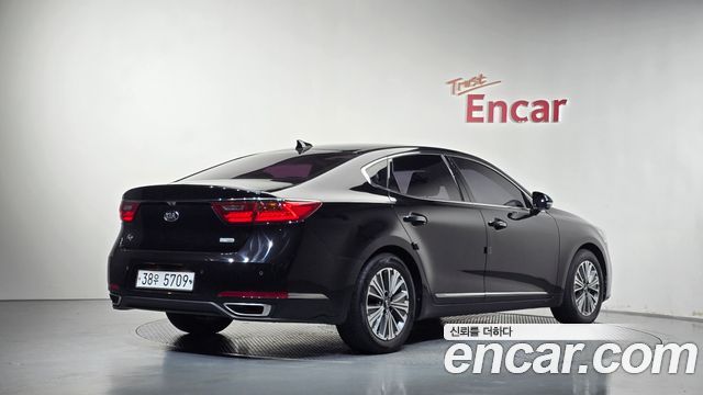 Kia K7 2018 — photo 2