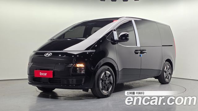 Hyundai Staria 2027 — photo 1