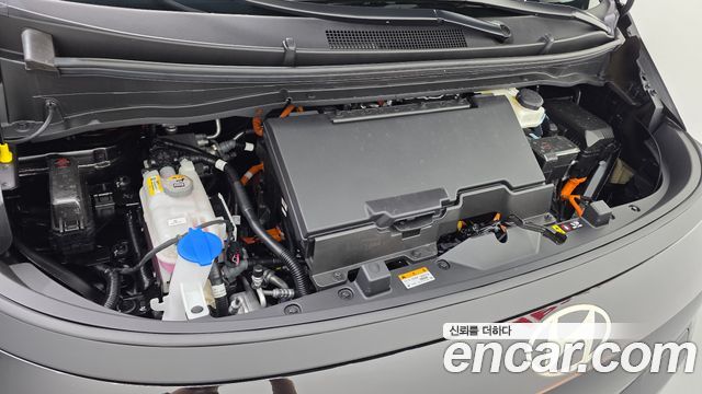 Hyundai Staria 2027 — photo 6