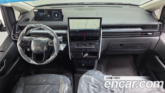 Hyundai Staria 2027 — photo 10