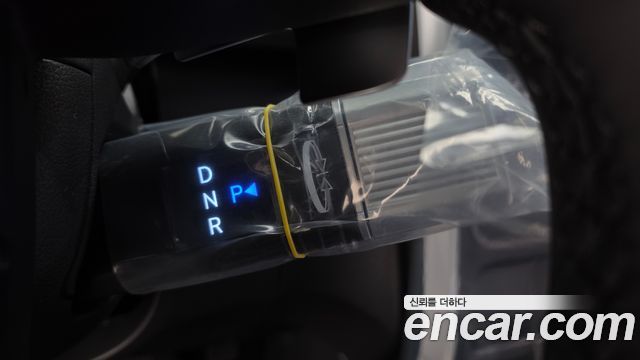 Hyundai Staria 2027 — photo 12