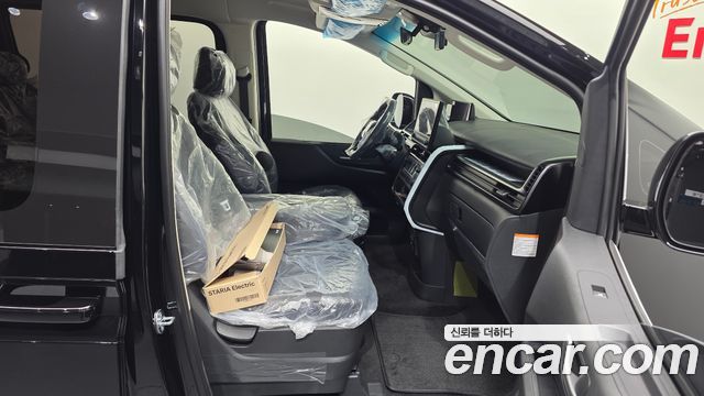 Hyundai Staria 2027 — photo 17