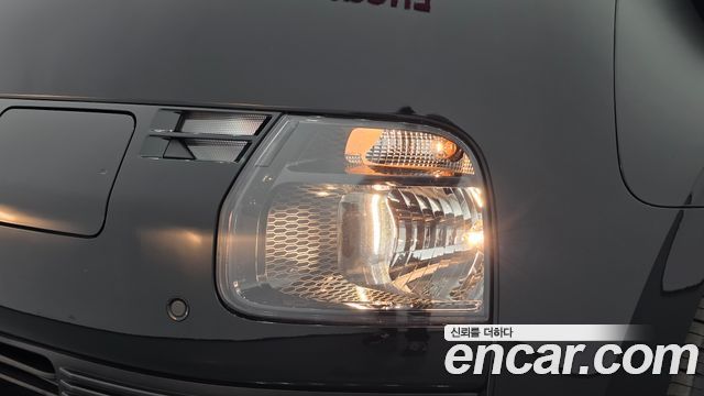 Hyundai Staria 2027 — photo 8