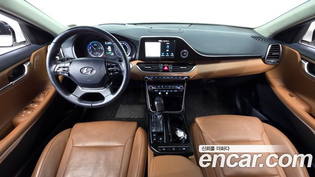 Hyundai Grandeur 2018 — photo 10