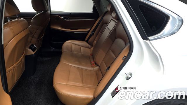 Hyundai Grandeur 2018 — photo 17