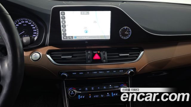 Hyundai Grandeur 2018 — photo 18