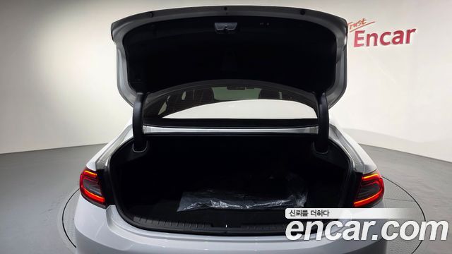 Hyundai Grandeur 2018 — photo 24