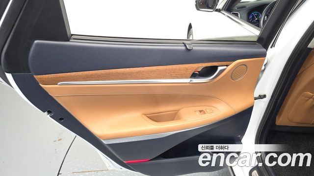 Hyundai Grandeur 2018 — photo 15
