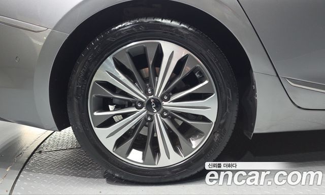 Kia K8 2022 — photo 5