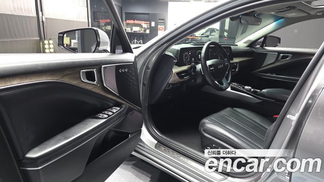 Kia K8 2022 — photo 13