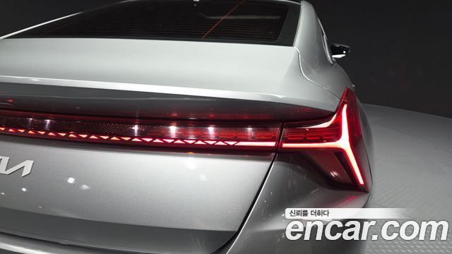 Kia K8 2022 — photo 9