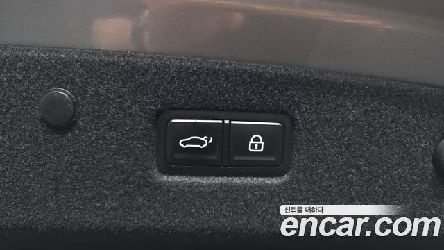 Kia K8 2022 — photo 35