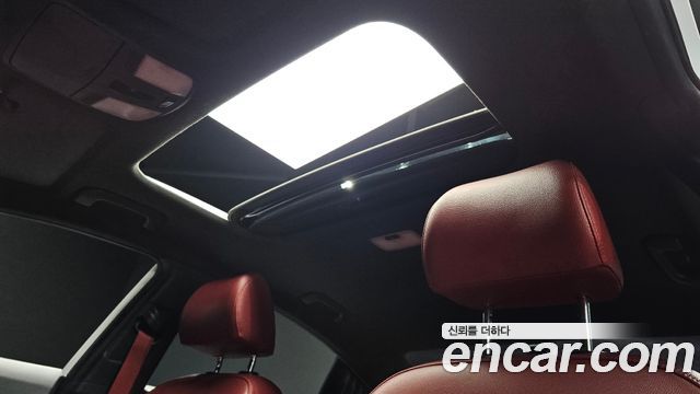 Hyundai AVANTE 2017 — photo 20