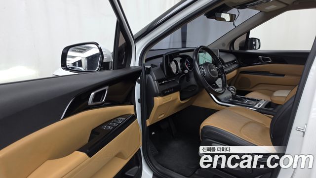 Kia Canival 2022 — photo 13
