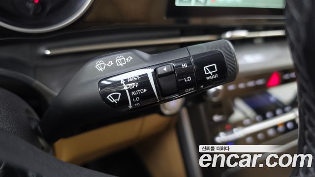 Kia Canival 2022 — photo 24