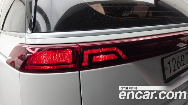 Kia Canival 2022 — photo 9