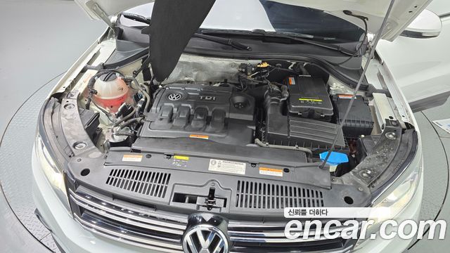 Volkswagen Tiguan 2016 — photo 6