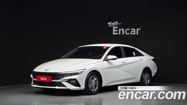 Hyundai AVANTE 2024 — photo 1