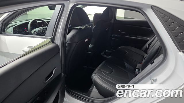 Hyundai AVANTE 2024 — photo 20