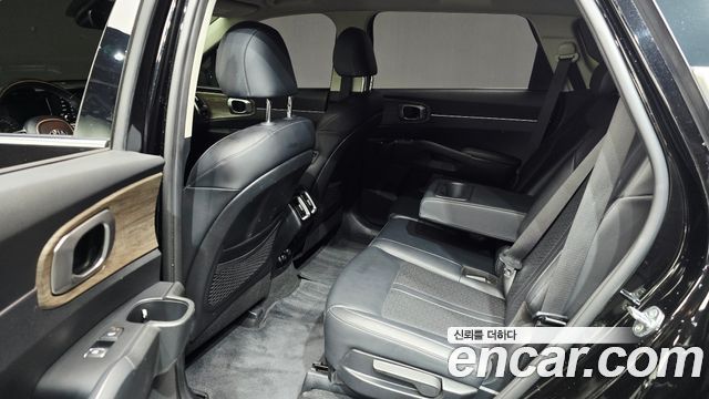 Kia Sorento 2021 — photo 18