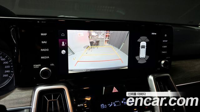 Kia Sorento 2021 — photo 22