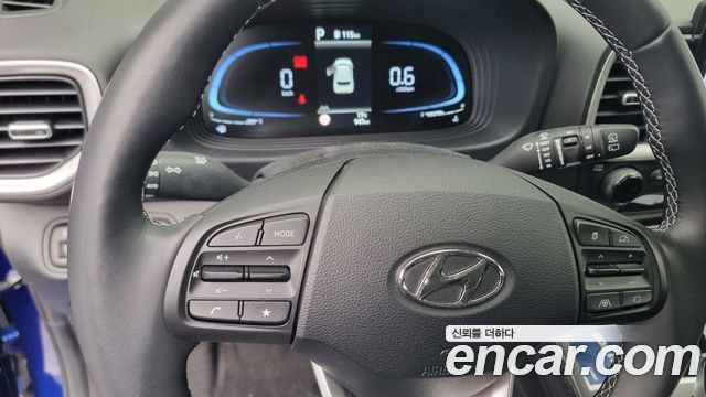 Hyundai Venue 2024 — photo 3