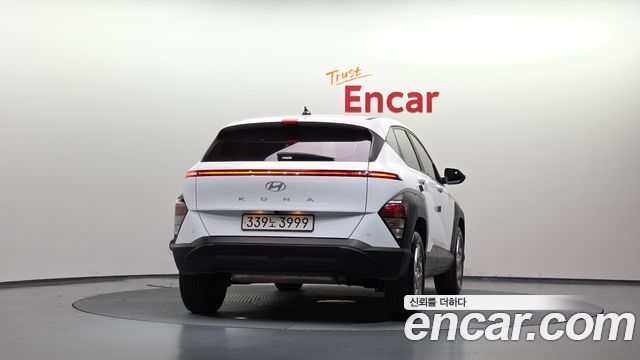 Hyundai Kona 2023 — photo 4