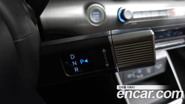 Hyundai Kona 2023 — photo 12