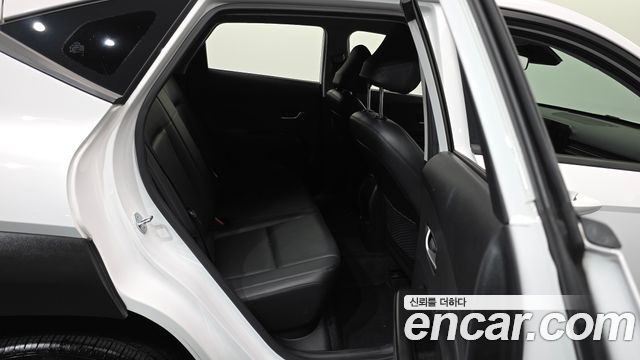 Hyundai Kona 2023 — photo 18