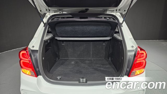 Chevrolet Korea Trax 2019 — photo 26