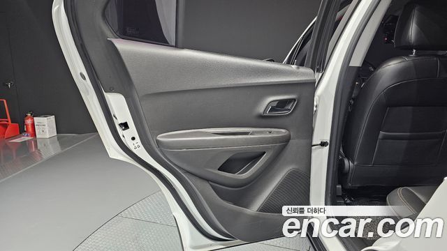 Chevrolet Korea Trax 2019 — photo 15