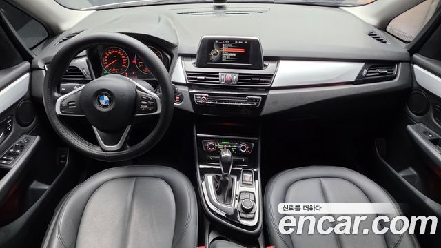 BMW 2-Series 2016 — photo 7