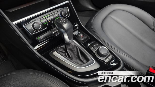 BMW 2-Series 2016 — photo 9