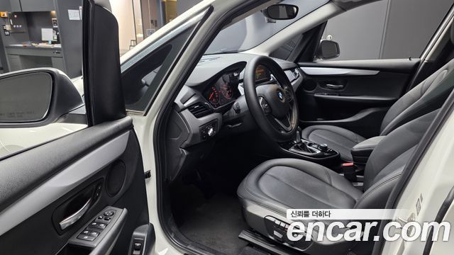 BMW 2-Series 2016 — photo 10