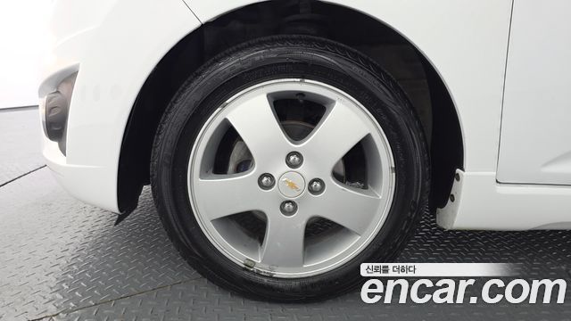 Chevrolet Korea Spark 2012 — photo 5