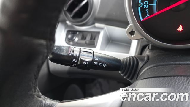 Chevrolet Korea Spark 2012 — photo 17