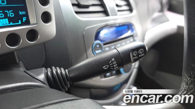 Chevrolet Korea Spark 2012 — photo 18