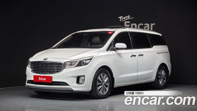 Kia Canival 2016 — photo 1