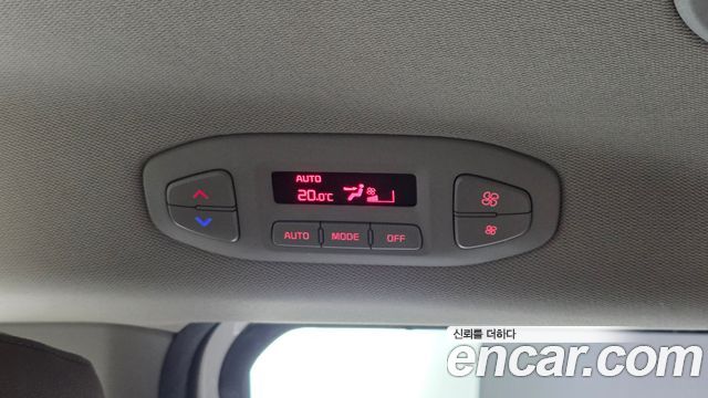 Kia Canival 2016 — photo 25